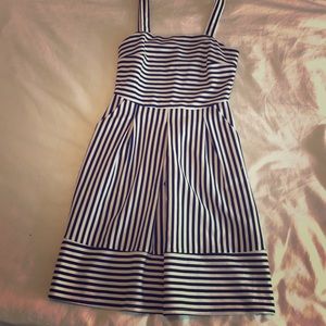 Striped dress, with pockets